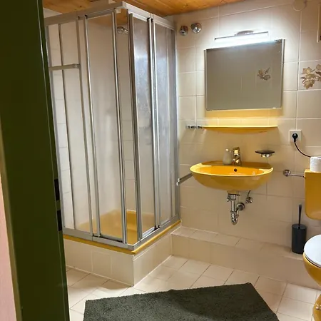Apartmán Ruhig Gelegenes Ferienzimmer In
